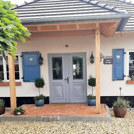 גיירסוואלדה Landliebe, Ferienhaus, 3 Schlafzimmer Mit Sauna Und Outdoor Whirlpool מראה חיצוני תמונה